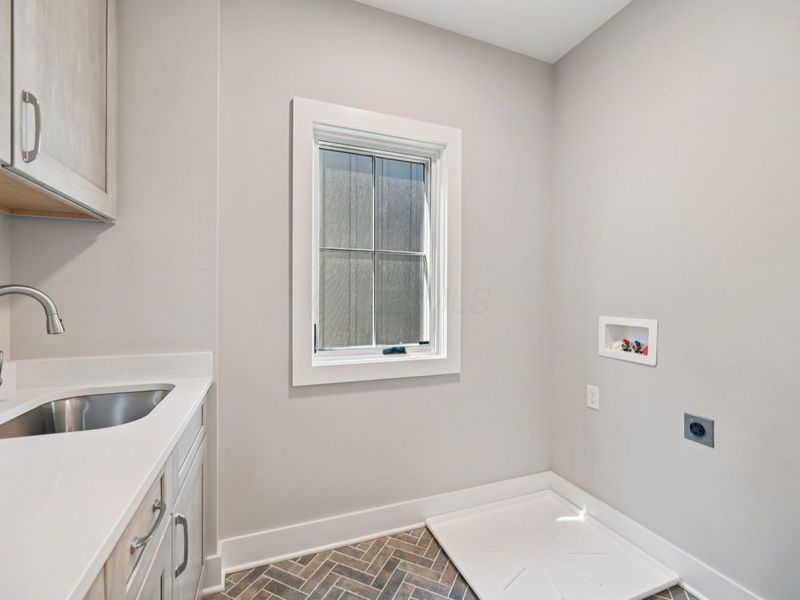 2841 Katmai Drive, Columbus, OH 43228 Photo 34