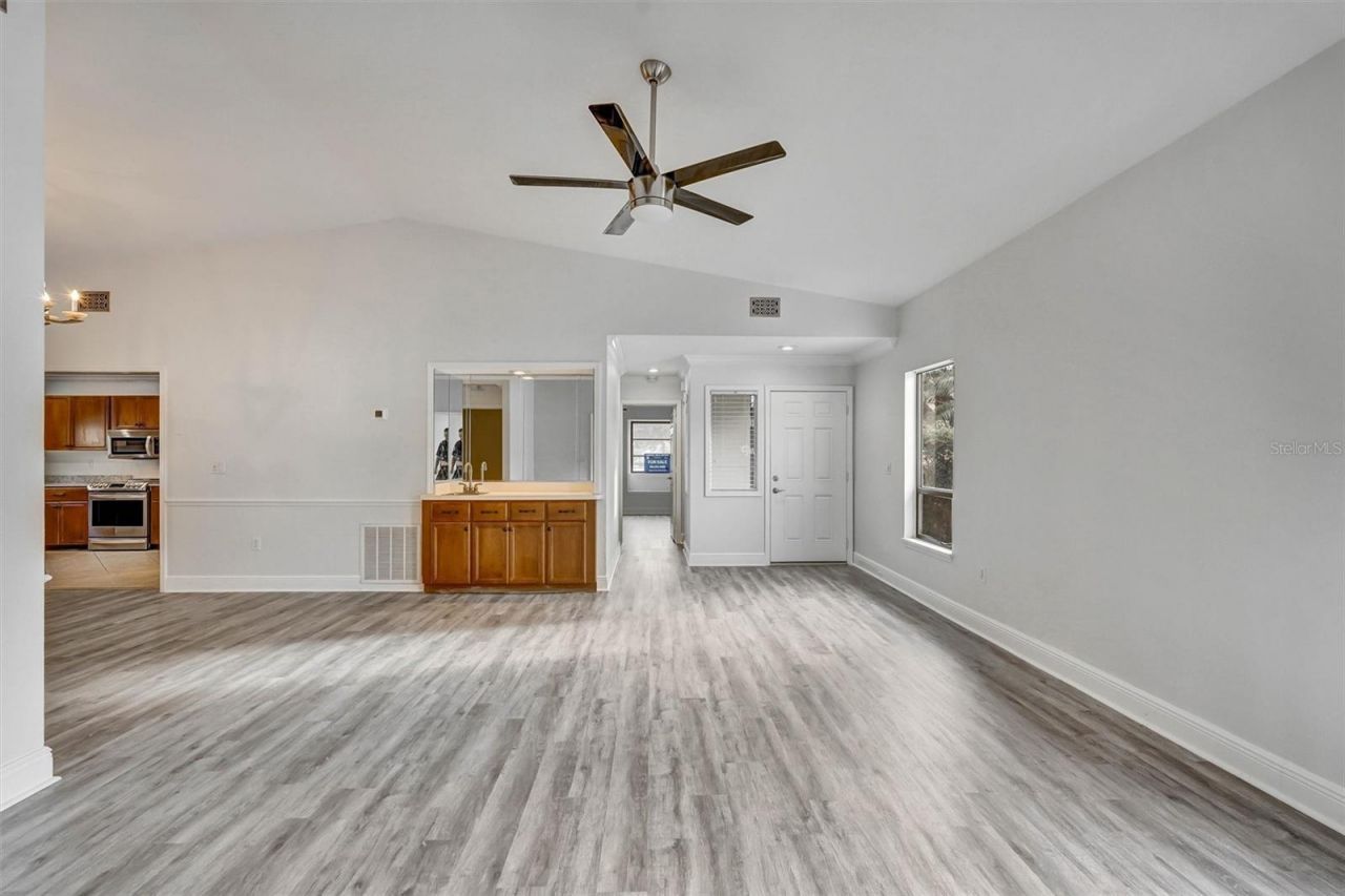 7861 Pine Trace Drive, Unit 7861, Sarasota, FL 34243 Photo