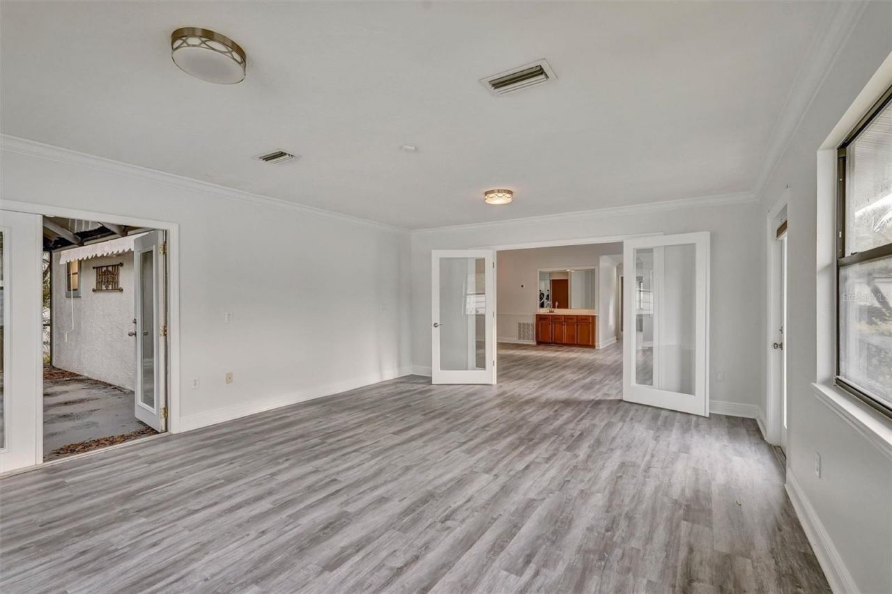 7861 Pine Trace Drive, Unit 7861, Sarasota, FL 34243 Photo