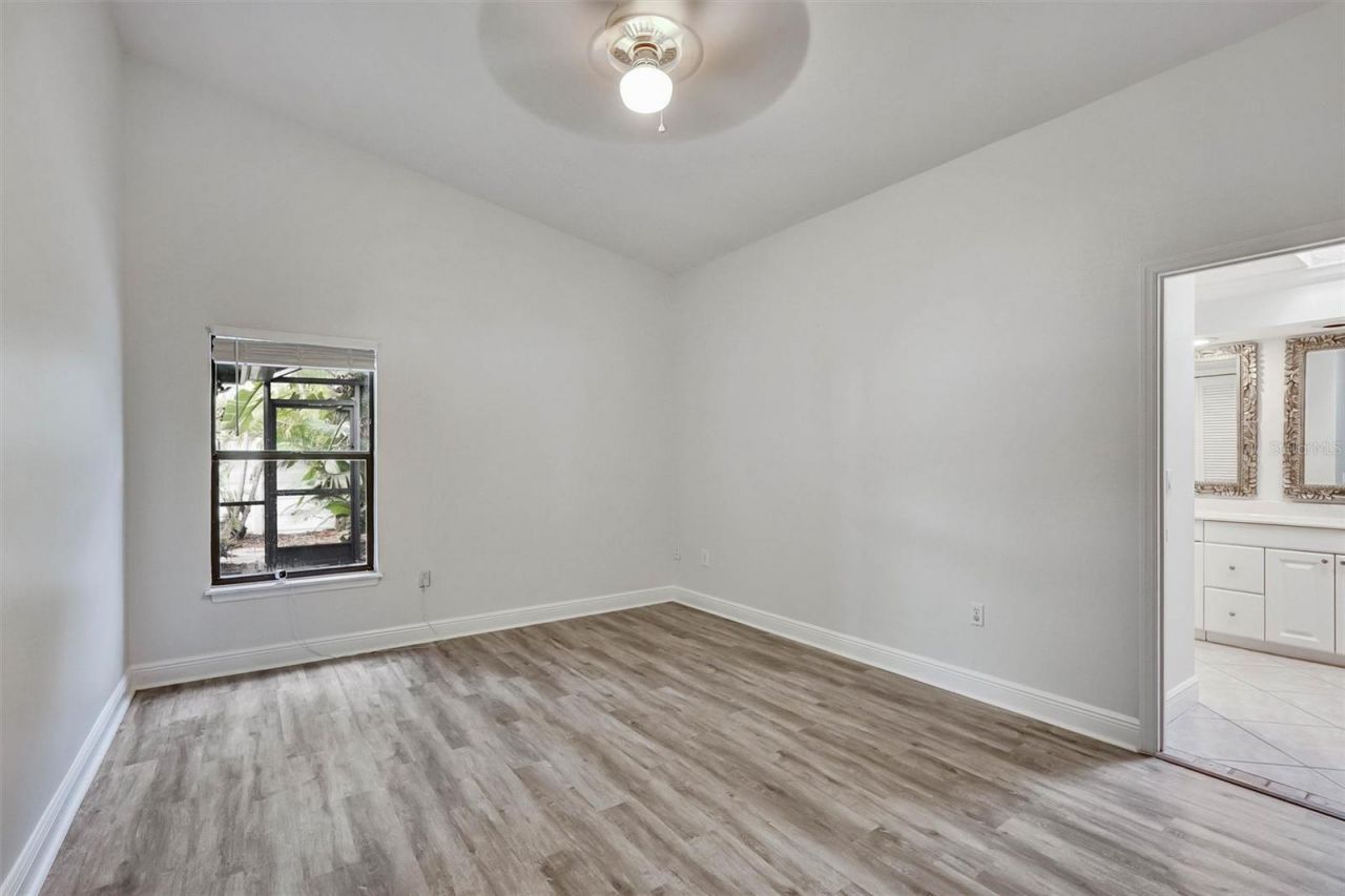 7861 Pine Trace Drive, Unit 7861, Sarasota, FL 34243 Photo