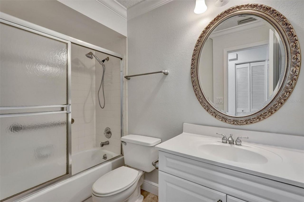 7861 Pine Trace Drive, Unit 7861, Sarasota, FL 34243 Photo