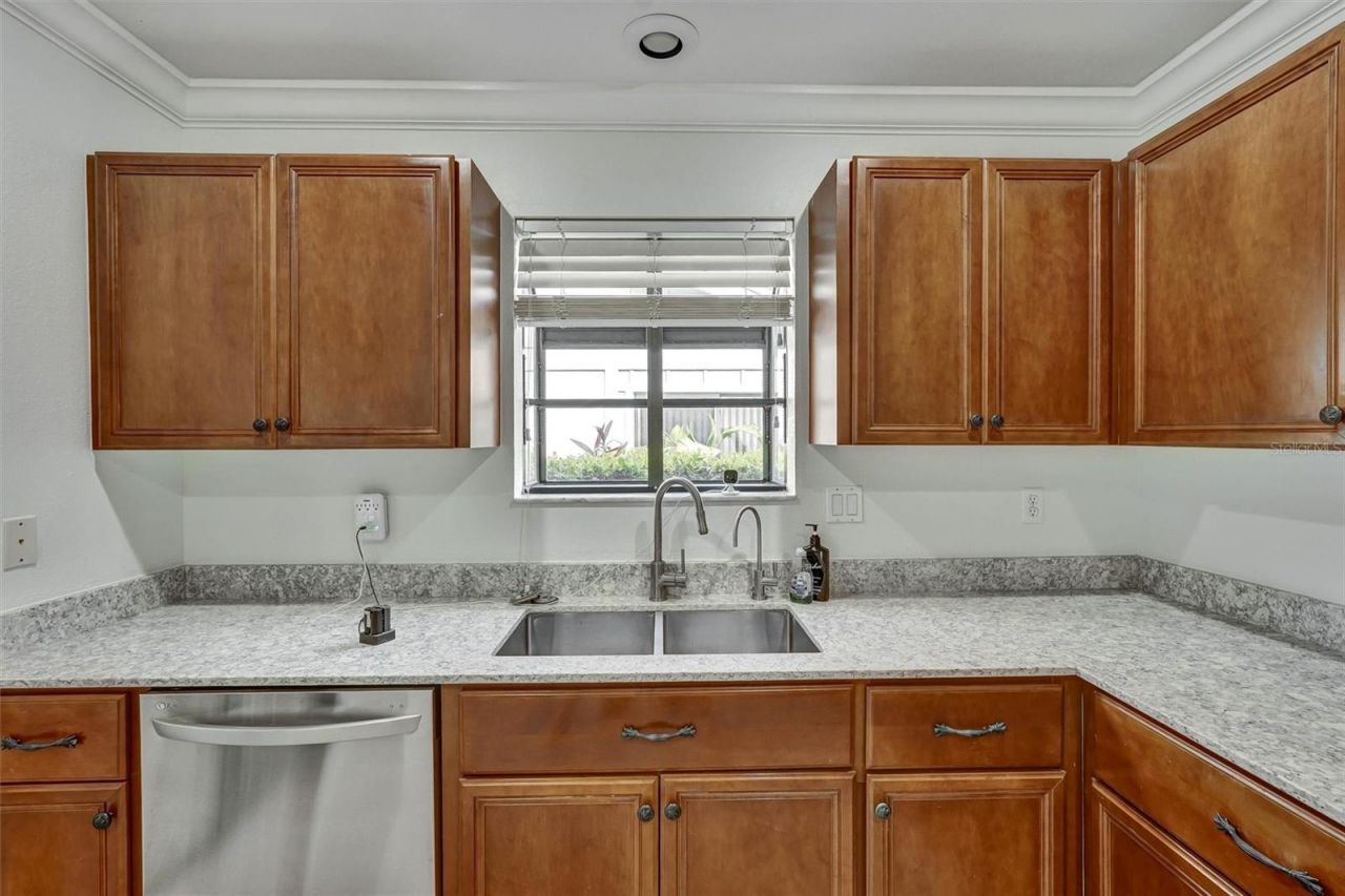 7861 Pine Trace Drive, Unit 7861, Sarasota, FL 34243 Photo