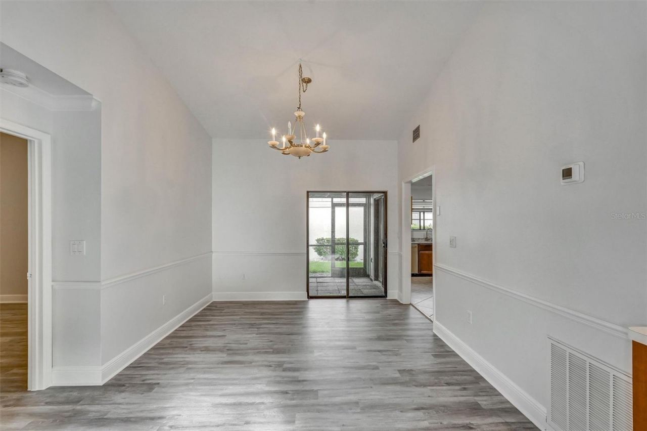 7861 Pine Trace Drive, Unit 7861, Sarasota, FL 34243 Photo