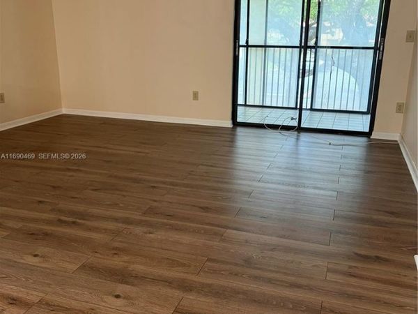 10869 W Clairmont Cir, Unit 209, Tamarac, FL 33321