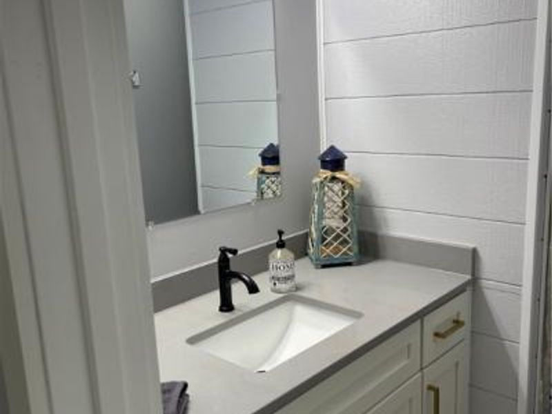 2335 Morning Star Drive, Roaming Shores, OH 44084 Photo 6