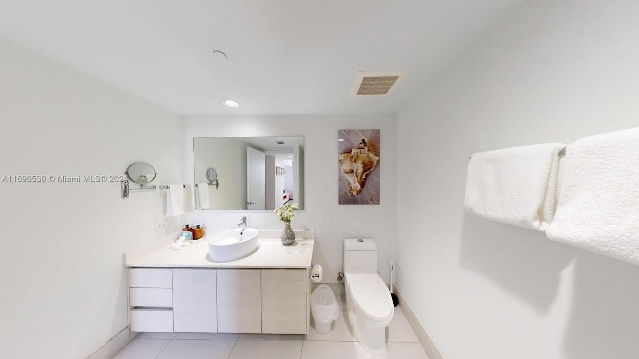2602 E Hallandale Beach Blvd, Unit R610, Hallandale Beach, FL 33009 Photo