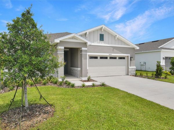 4060 BANNOCK AVENUE, TAVARES, FL 32778