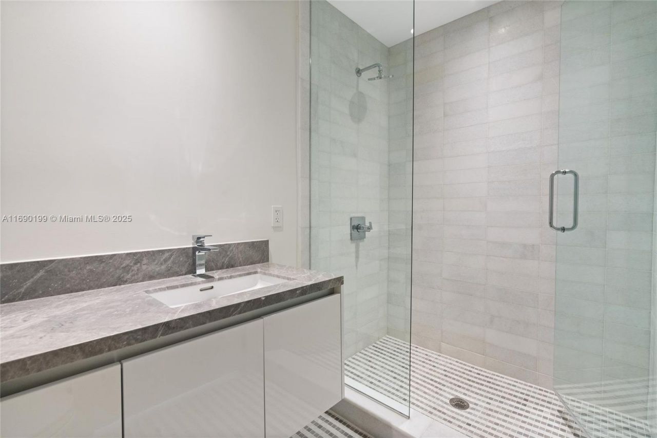 700 NE 26th Ter, Unit 1001, Miami, FL 33137 Photo