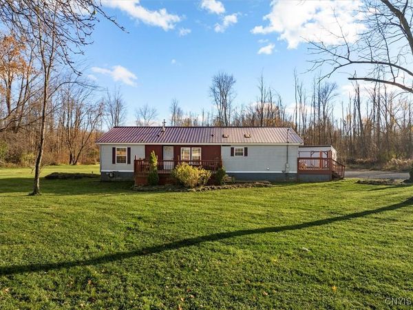 2408 Lake Rd, Chittenango, NY 13037
