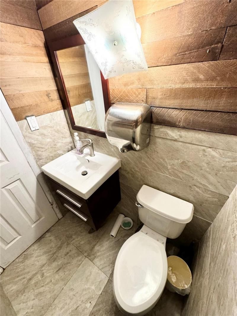 3080 Bee Ridge Road, Sarasota, FL 34239 Photo
