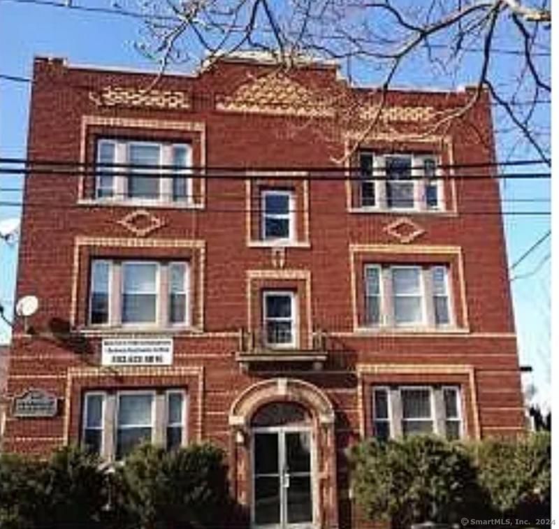 404 Charles, Unit 4, Bridgeport, CT 06606 Main Photo