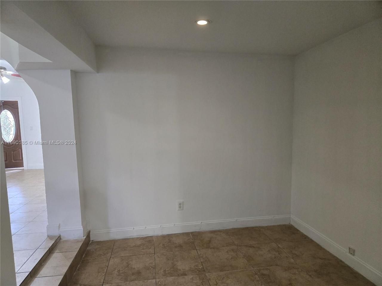 961 E 32nd St, Hialeah, FL 33013 Photo