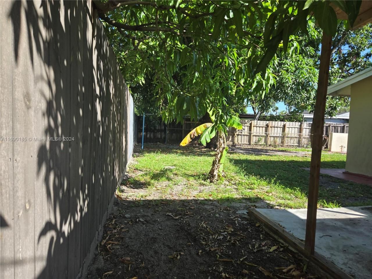 961 E 32nd St, Hialeah, FL 33013 Photo