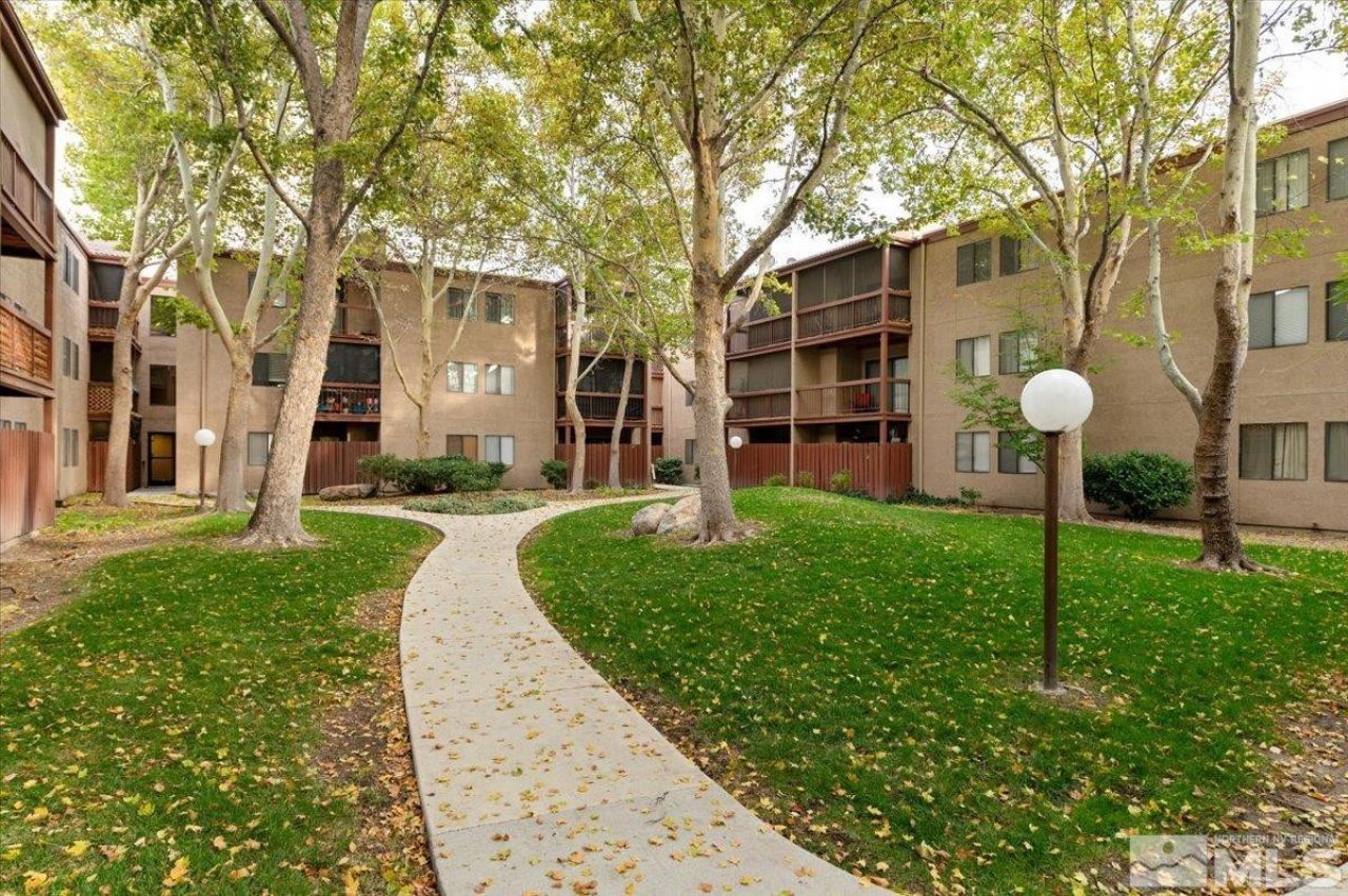 2955 Lakeside Drive, Unit 223, Reno, NV 89509 Photo