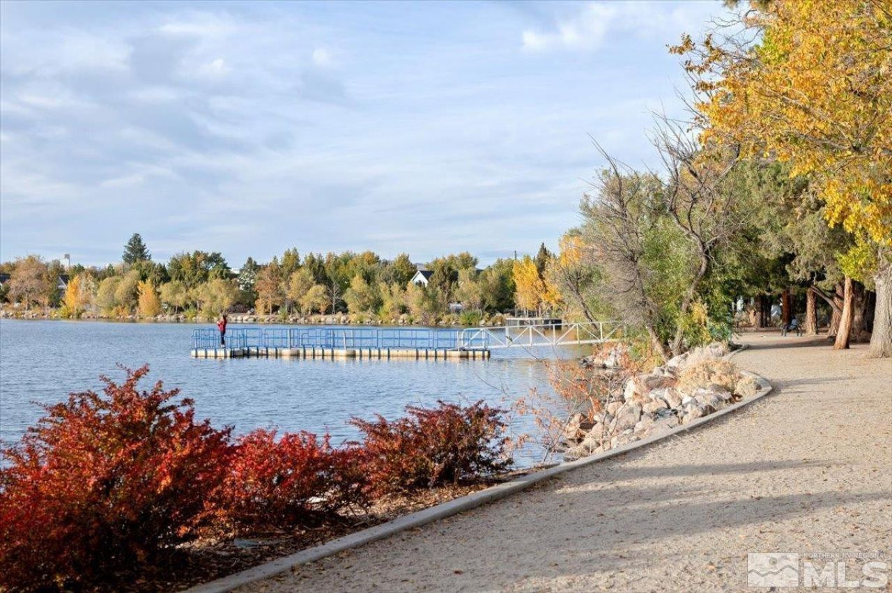 2955 Lakeside Drive, Unit 223, Reno, NV 89509 Photo
