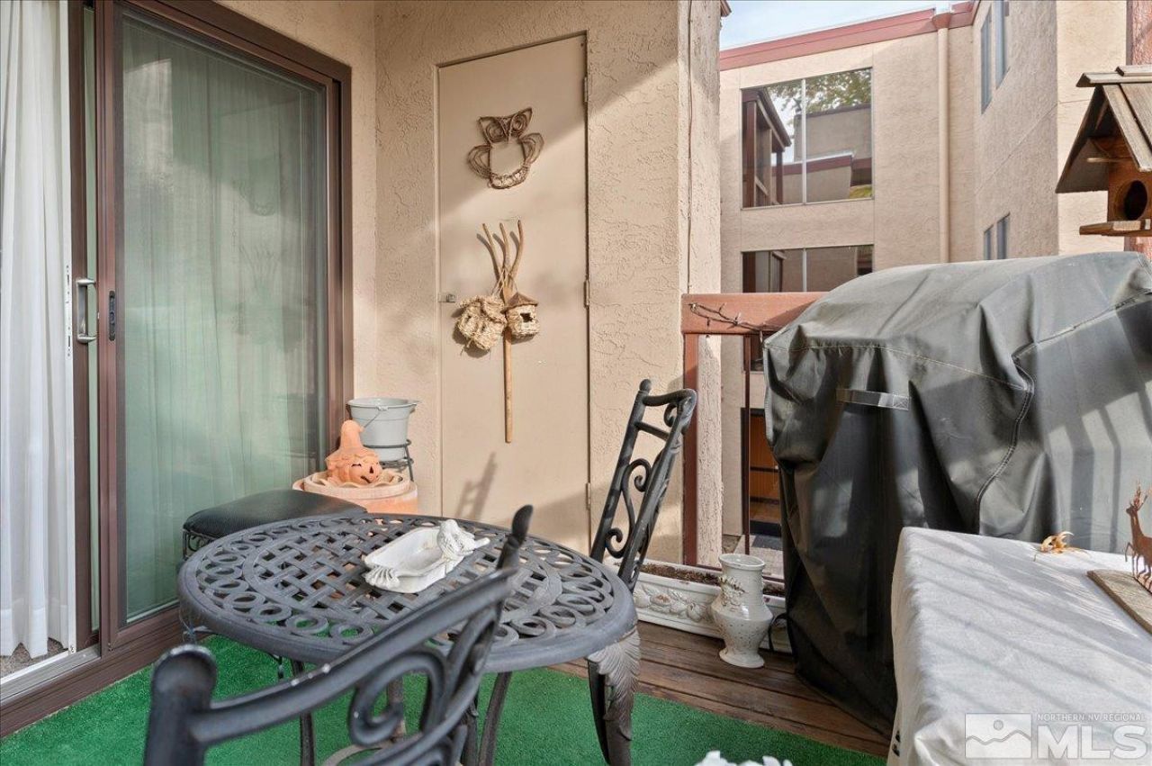 2955 Lakeside Drive, Unit 223, Reno, NV 89509 Photo