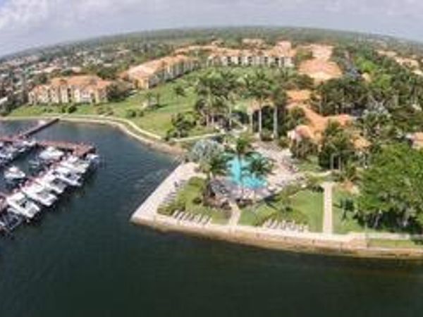 110 Yacht Club Way, Unit 204, Hypoluxo, FL 33462