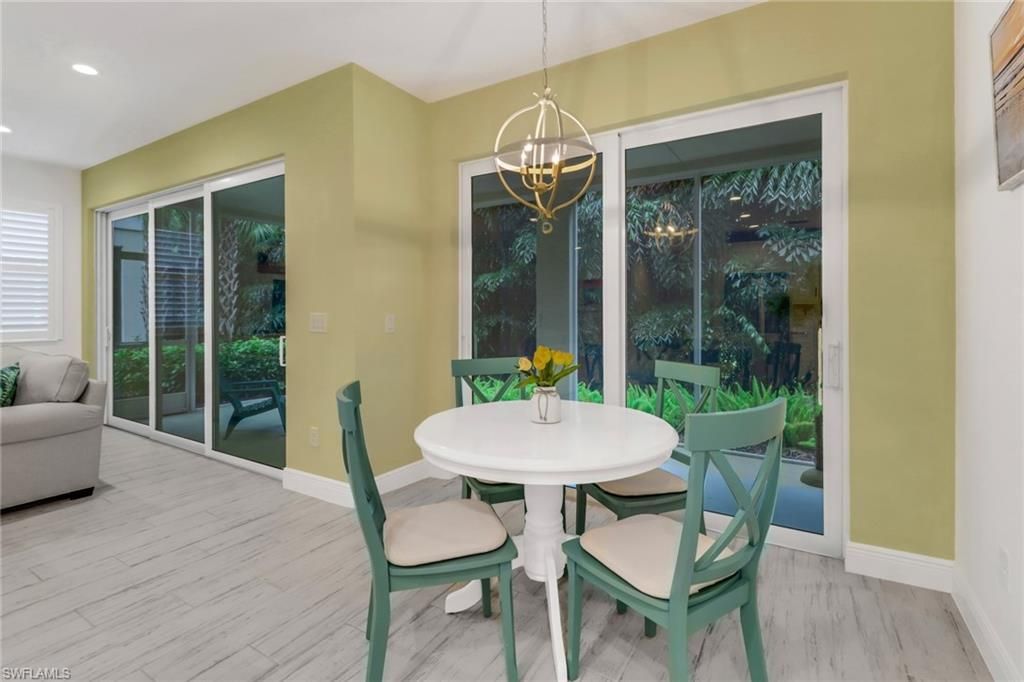 6953 Avalon Cir, Unit 1801, Naples, FL 34112 Photo