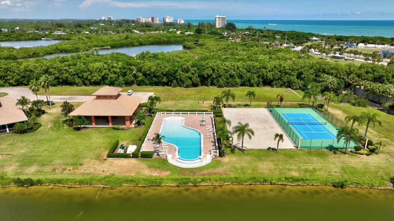 1940 Lynx Drive, Hutchinson Island, FL 34949 Photo