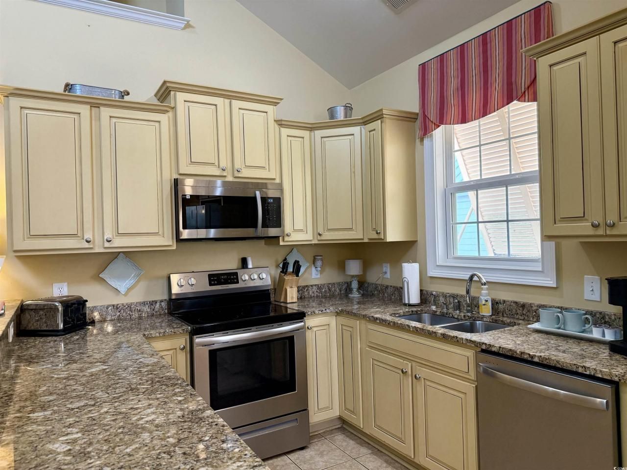 101 Georges Bay Rd. Photo 6