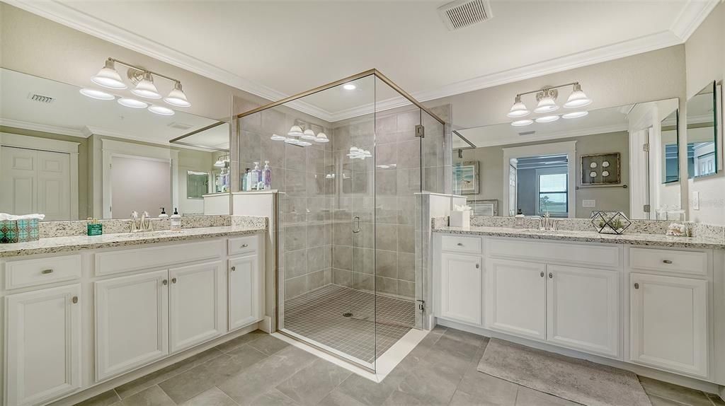 17815 Gawthrop Drive, Unit 101, Bradenton, FL 34211 Photo