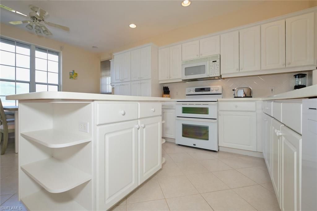 9111 Southmont Cv, Unit 401, Fort Myers, FL 33908 Photo