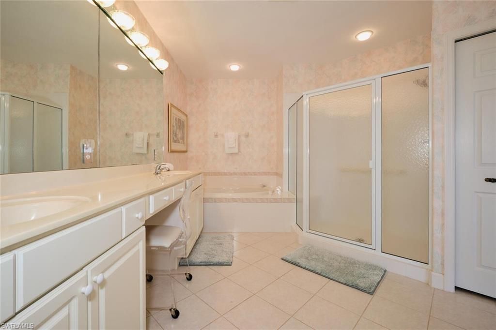 9111 Southmont Cv, Unit 401, Fort Myers, FL 33908 Photo