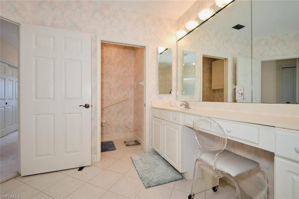9111 Southmont Cv, Unit 401, Fort Myers, FL 33908 Photo