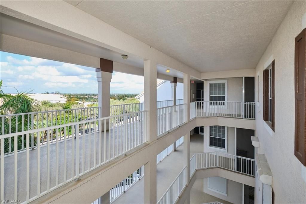 9111 Southmont Cv, Unit 401, Fort Myers, FL 33908 Photo