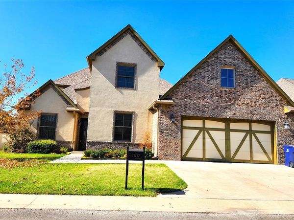 17117 Royal Troon Drive, Edmond, OK 73012