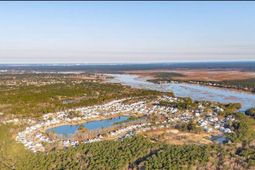 3885 Summerton Street photo 4