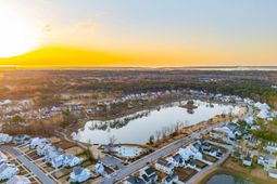 3885 Summerton Street photo 4