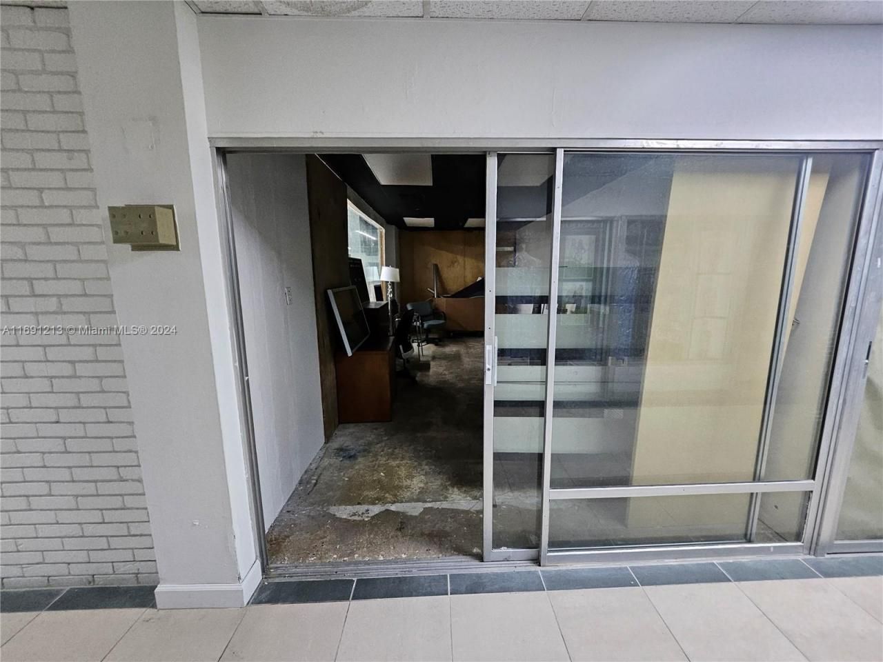 777 NW 72nd Ave, Unit 2132, Miami, FL 33126 Photo