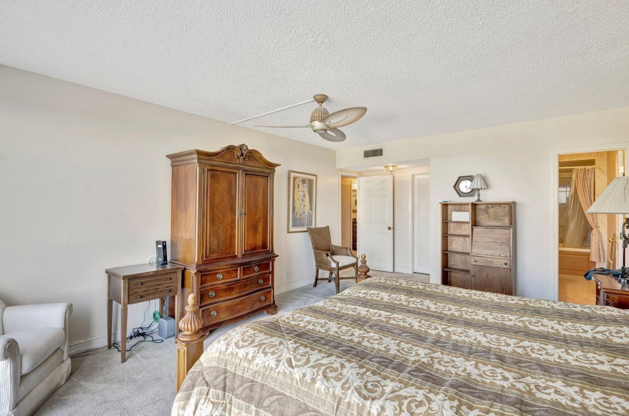 521 N Riverside Drive, Unit 1207, Pompano Beach, FL 33062 Photo