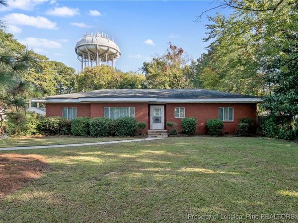 1914 Morganton Road, Fayetteville, NC 28305