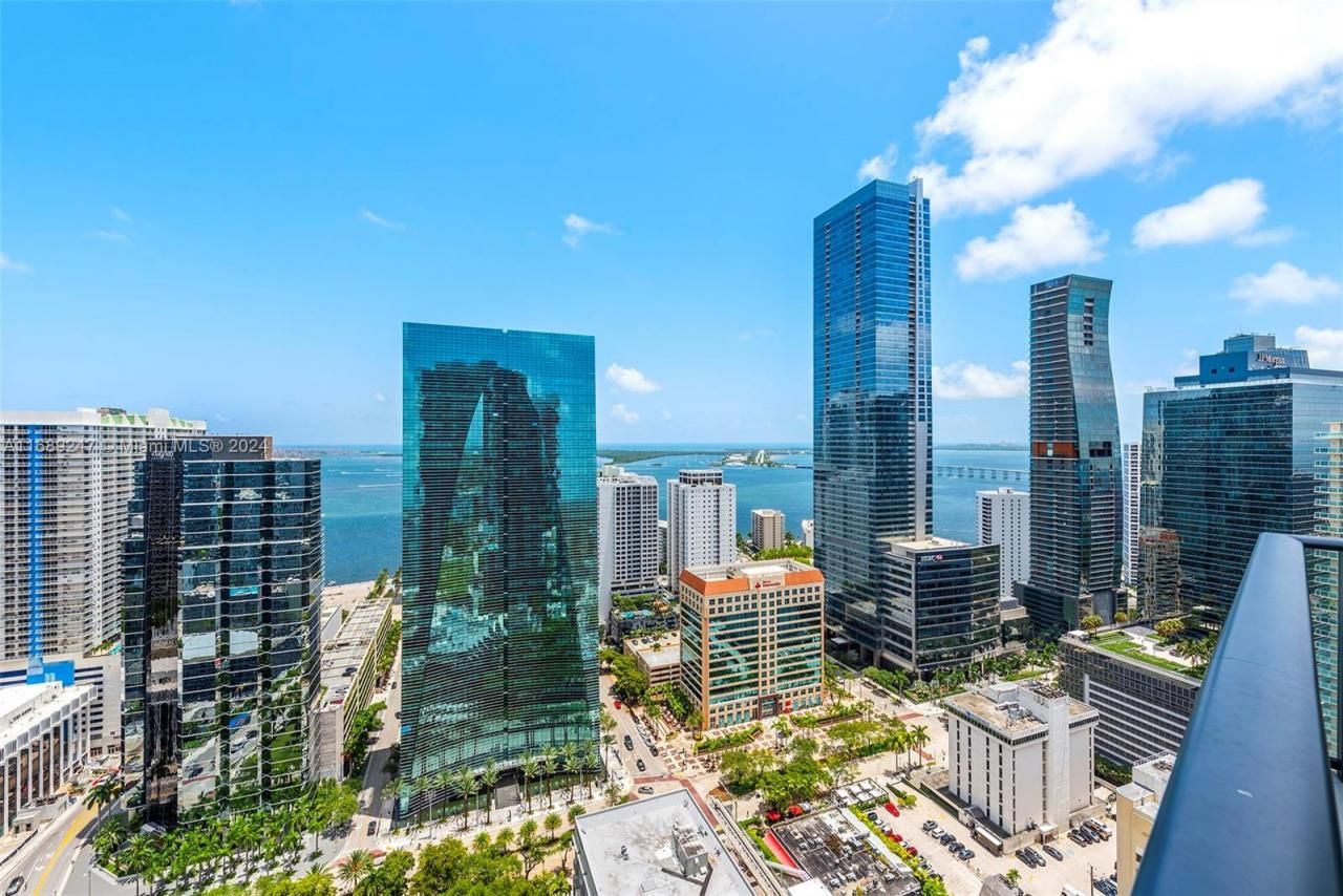 1300 S Miami Ave, Unit 3402, Miami, FL 33130 Photo