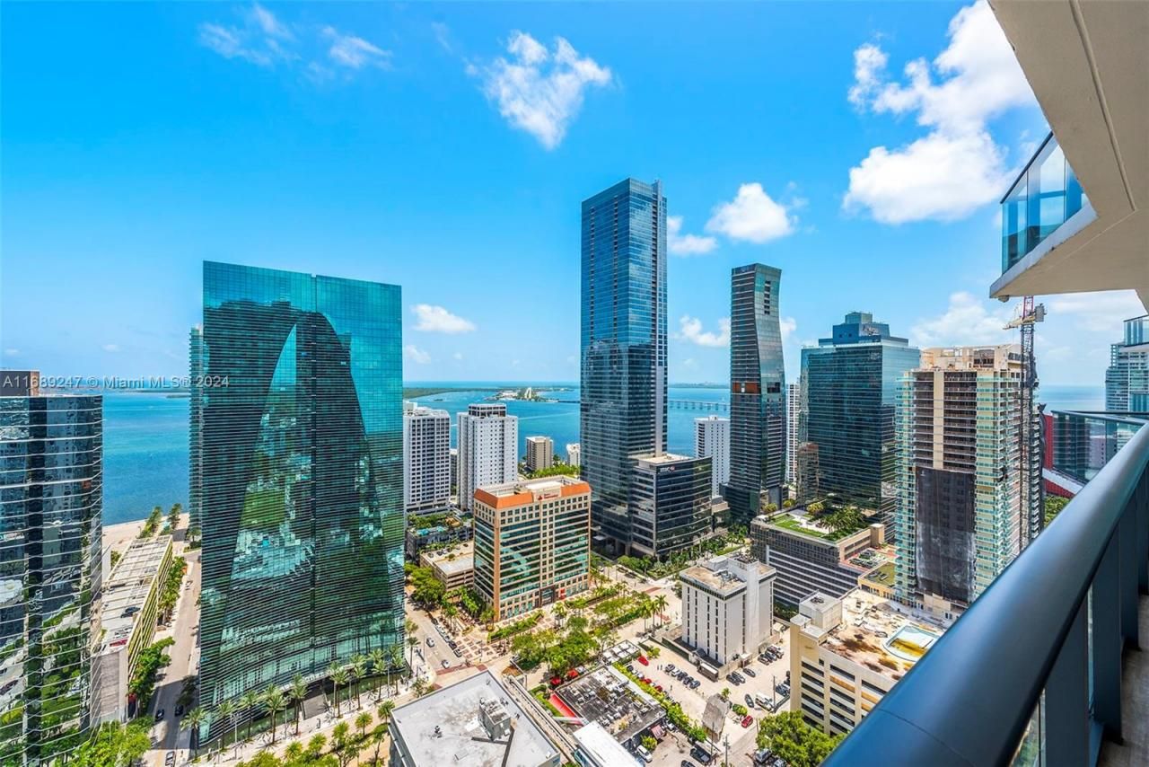 1300 S Miami Ave, Unit 3402, Miami, FL 33130 Photo