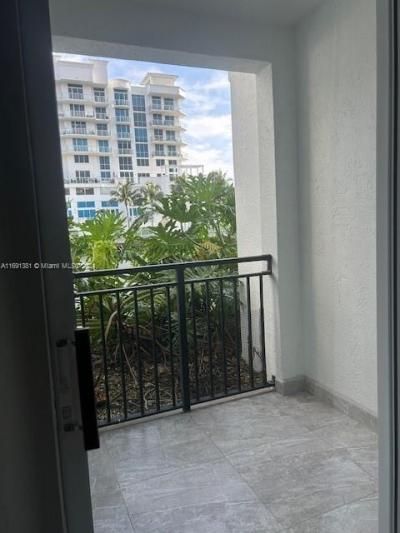 3175 NE 184th St, Unit 3103, Aventura, FL 33160 Photo