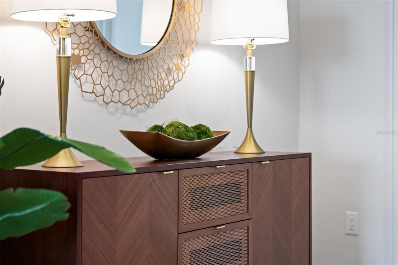 1591 Gulf Of Mexico Drive, Unit 515, Longboat Key, FL 34228 Photo