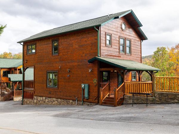 832 Resort way Way, Gatlinburg, TN 37738