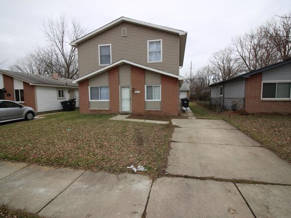 16117 Jackson Street, Taylor, MI 48180