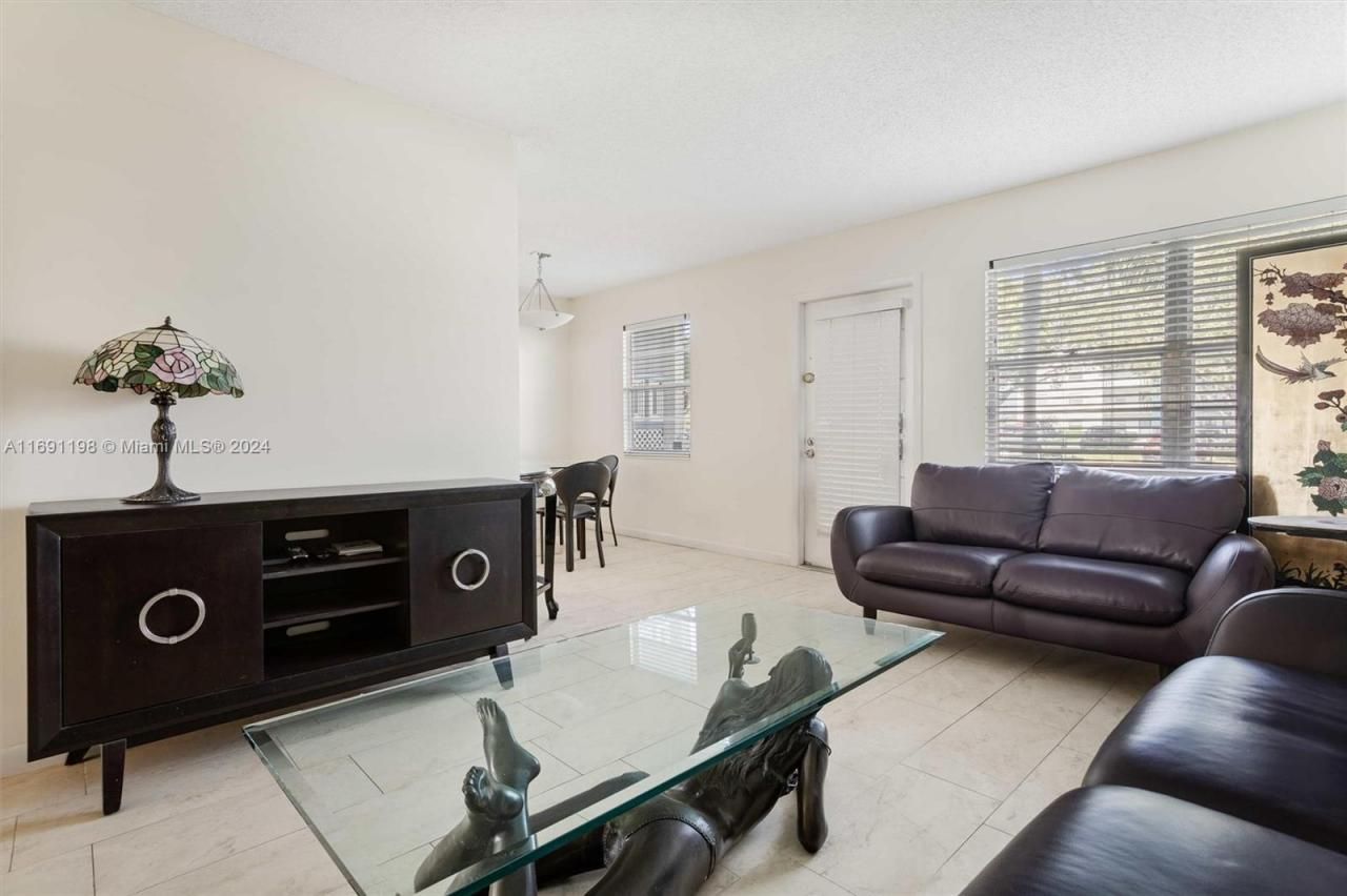 1042 Lincoln C, Unit 1042, Boca Raton, FL 33434 Photo