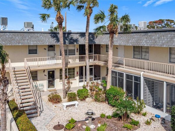 200 PARK BOULEVARD N, Unit 103, VENICE, FL 34285