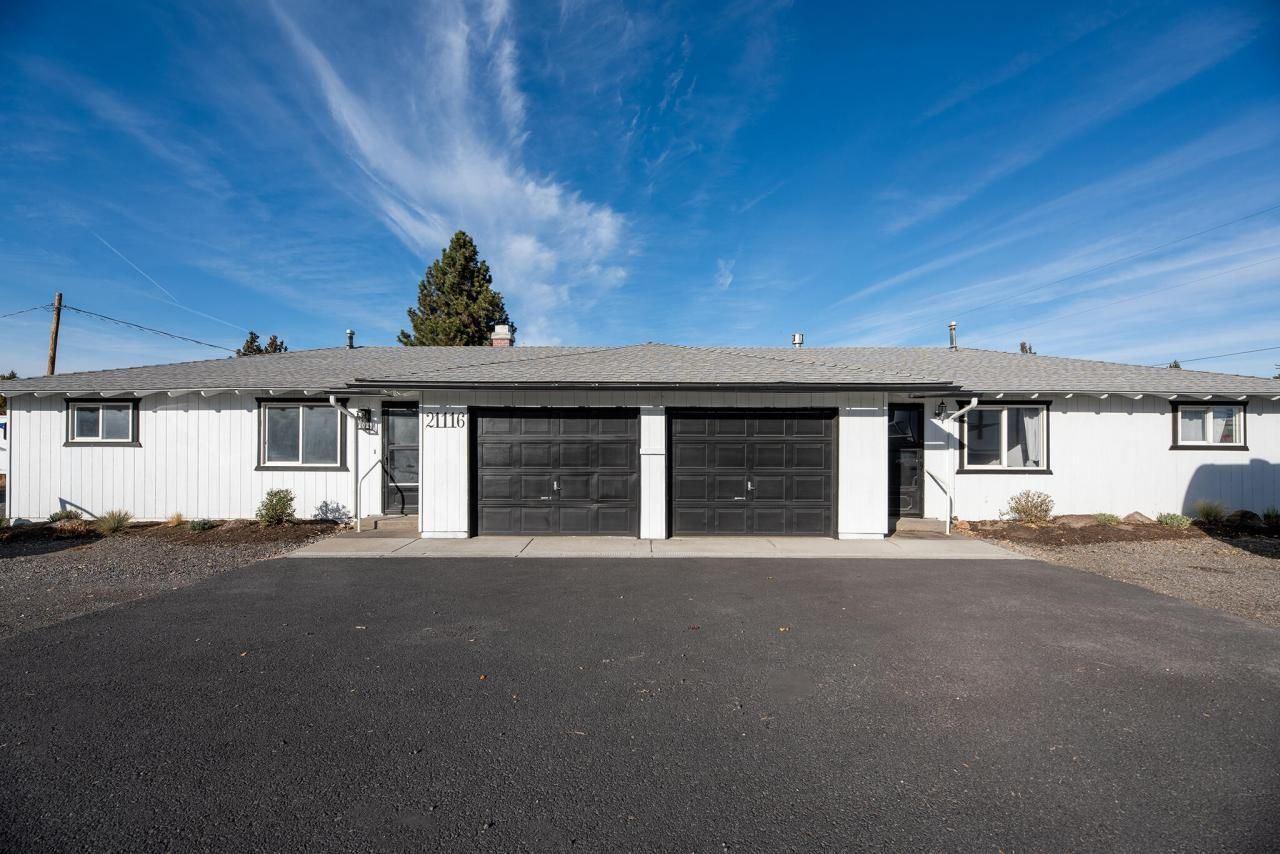 21116 SE Reed Market Road, Bend, OR 97702 Main Photo