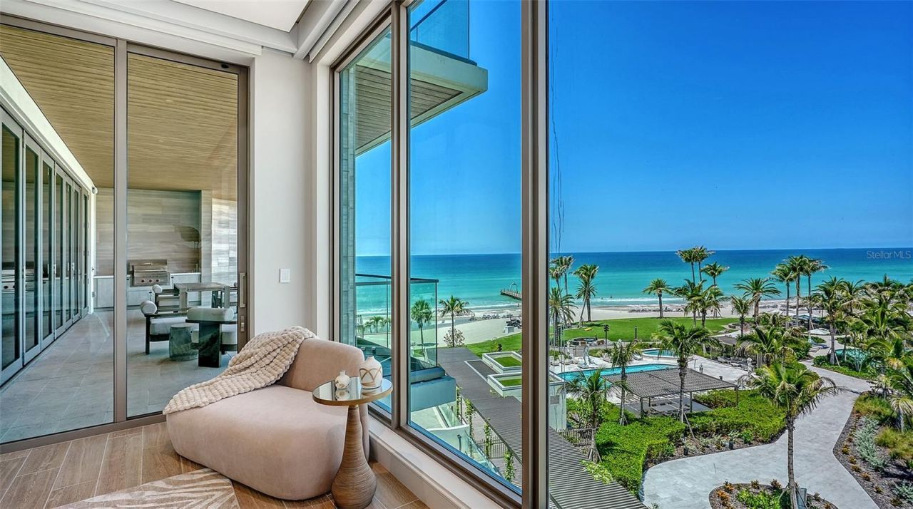 1561 Gulf Of Mexico Drive, Unit 403, Longboat Key, FL 34228 Photo