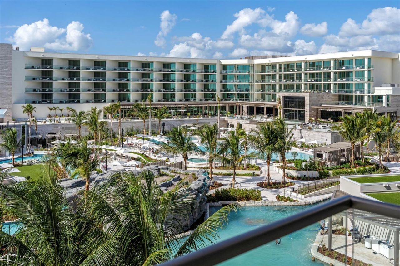 1561 Gulf Of Mexico Drive, Unit 403, Longboat Key, FL 34228 Photo