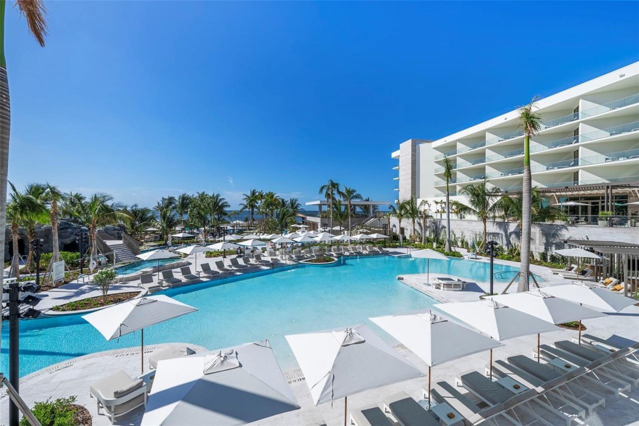1561 Gulf Of Mexico Drive, Unit 403, Longboat Key, FL 34228 Photo