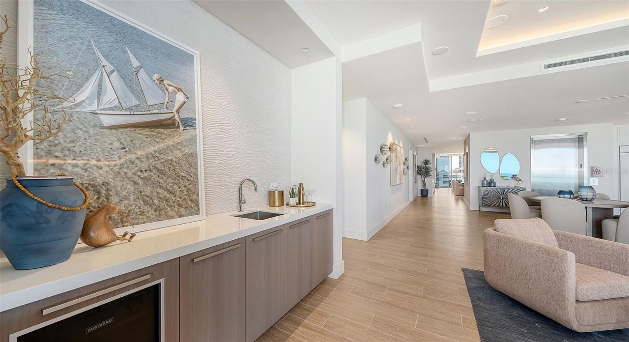 1561 Gulf Of Mexico Drive, Unit 403, Longboat Key, FL 34228 Photo