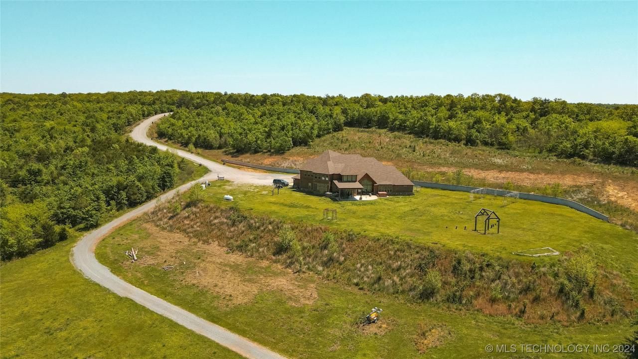 12246 NE 120th Road, Red Oak, OK 74563 Main Photo