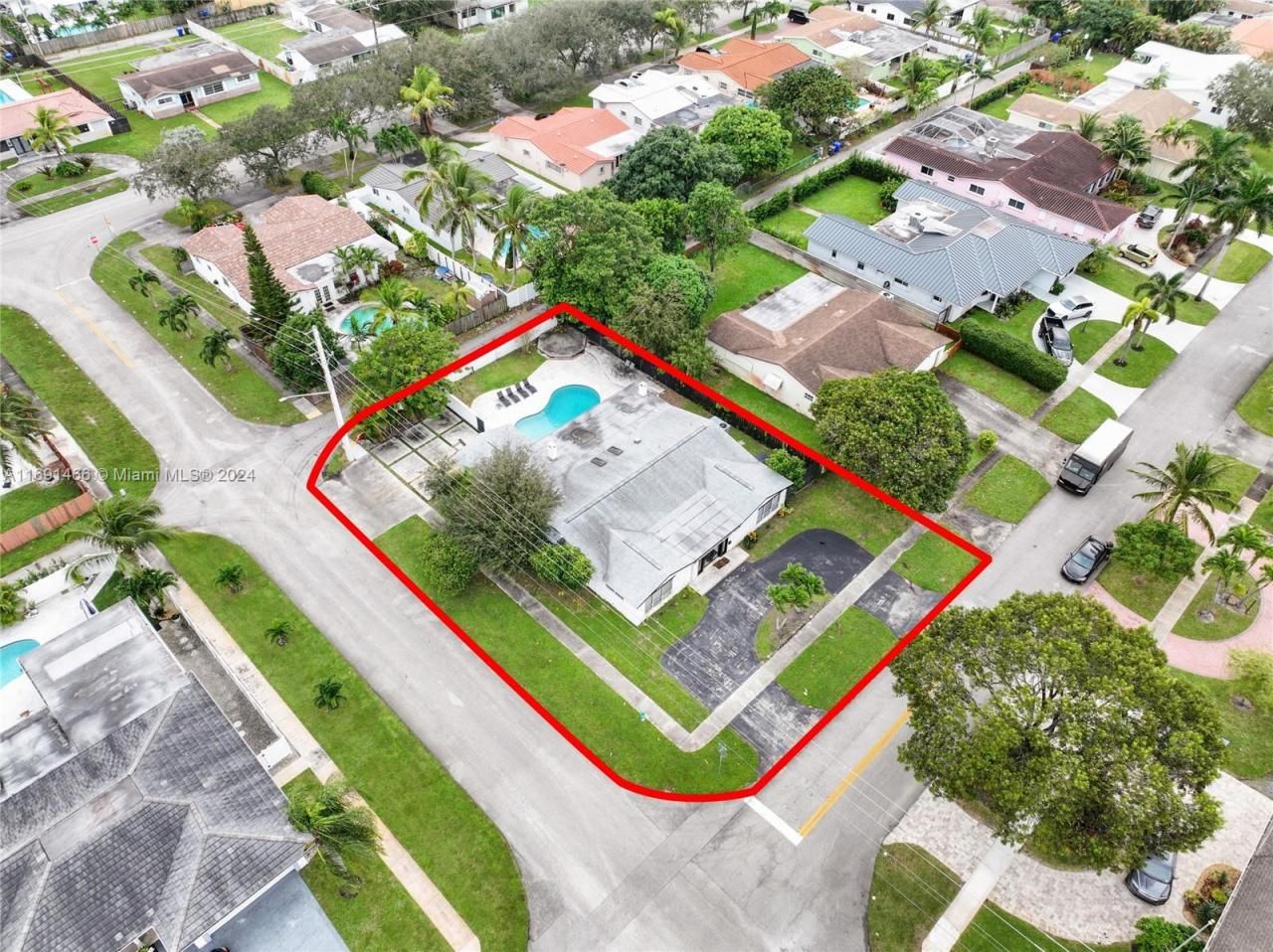 5000 Grant St, Hollywood, FL 33021 Photo